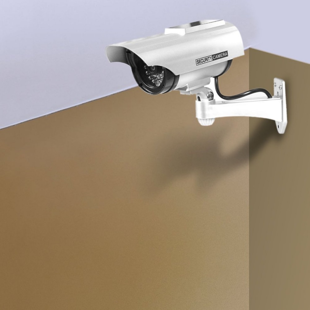 Atrapa kamery CCTV z migającą  – Fake Camera Dummy recenzja i cena